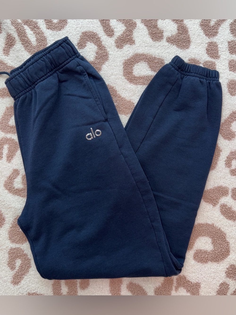 ALO Yoga Navy Logo Sweatpants